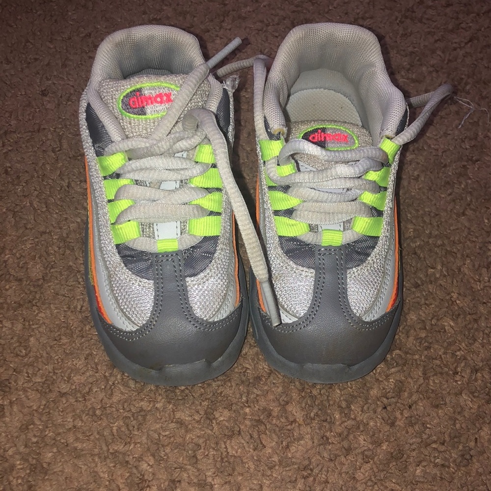 Kids shoes